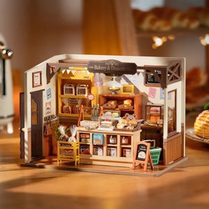 Becka’s Baking House Rolife DIY Miniature Dollhouse Kit 3D wooden Puzzle Model Building Kit Handcraft Art Decoration Gift