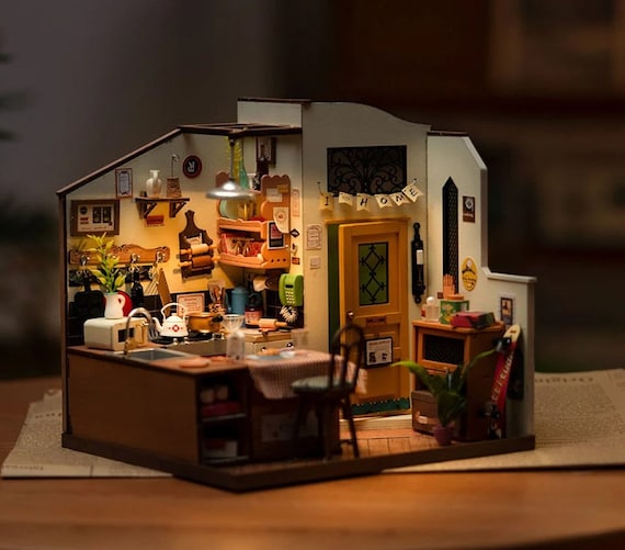 GuDoQi Notte di Natale Miniatura Casa delle Bambole con Musica, Kit
