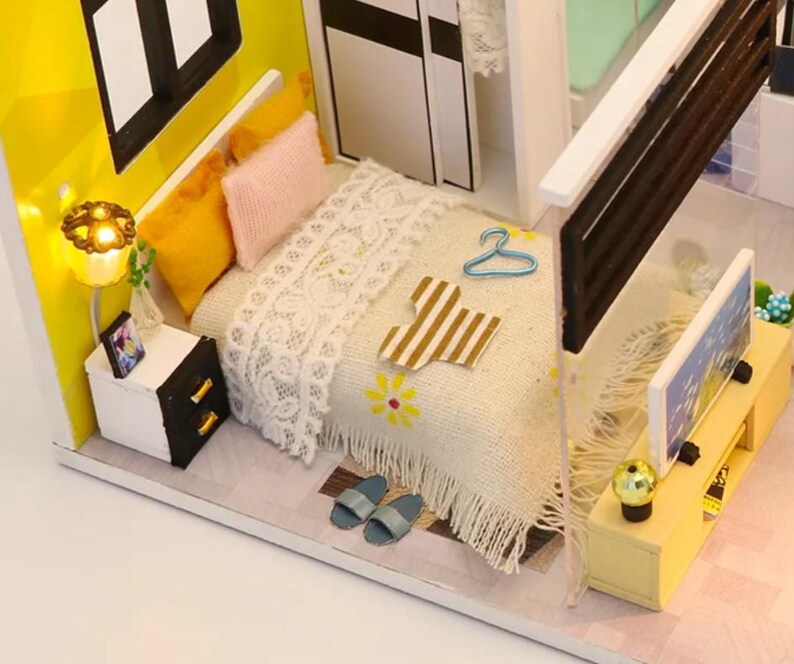 Simple Life DIY Miniature Dollhouse Kit 3D Wooden Puzzle Model Building ...