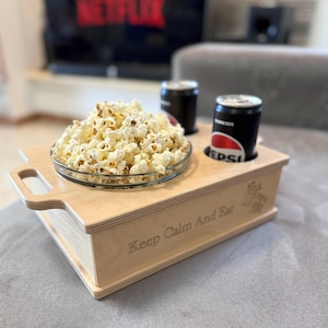 Gepersonaliseerde Couchbar Box Drank- en Snackhouder voor Bank - Snackbar - Couchbutler - Sofa Bar Met grote kom - Perfect cadeau - Filmavond