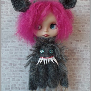 PDF knitting pattern Werewolf suit and headband for 12 Blythe image 1