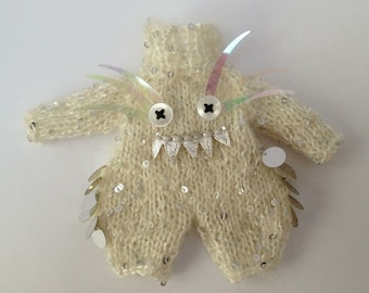 PDF knitting pattern - Middie Blythe or Lati yellow monster romper suit