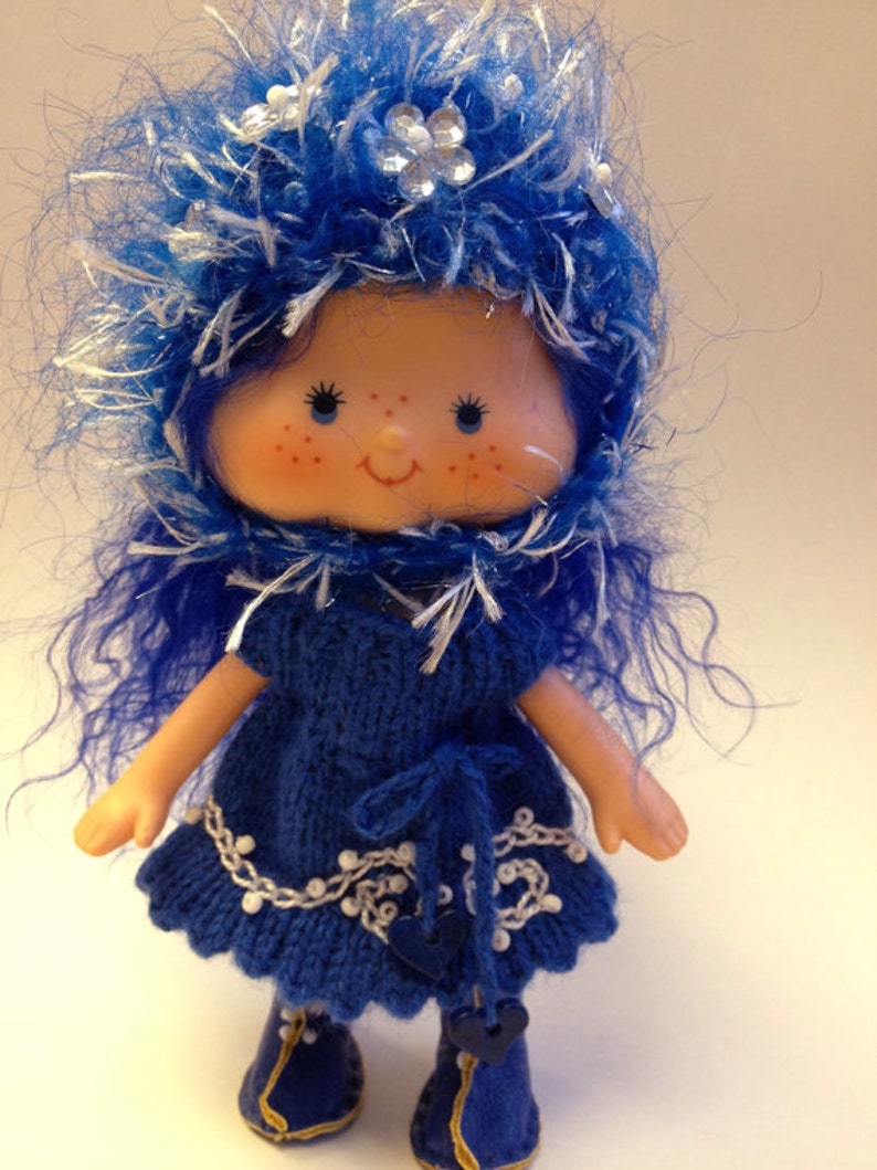 pdf knitting pattern Sweet knitted dress for vintage Strawberry Shortcake doll. image 2