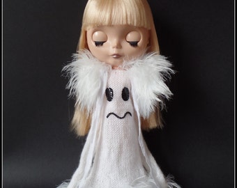 PDF knitting pattern for Ghost dress and fluffy stole for 12" Blythe