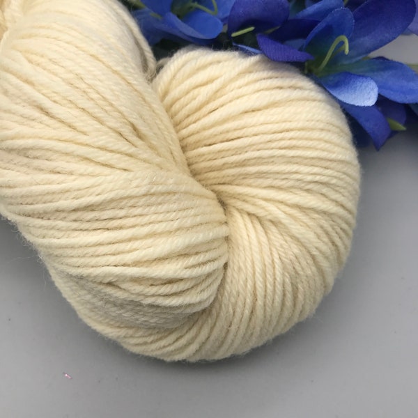 DK BFL Wool Undyed Yarn Base, Natural Superwash SW British Blue Faced Leicester Yarn