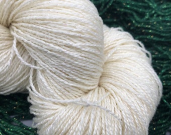 SOCK SW Merino Lurex Iridescent Undyed Yarn, Superwash Fingering Merino Wool Sparkle Sock Yarn Base Blank