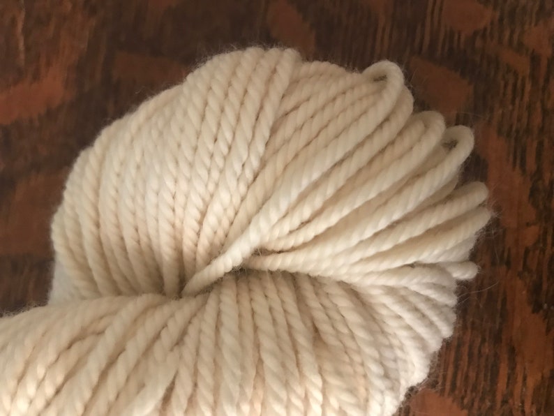 BULKY Merino Wool Yarn, Undyed Yarn, Undyed Super Chunky Yarn, Natural Bulky Bare Yarn Blank, Ecru Merino Wool Yarn, Paul image 6