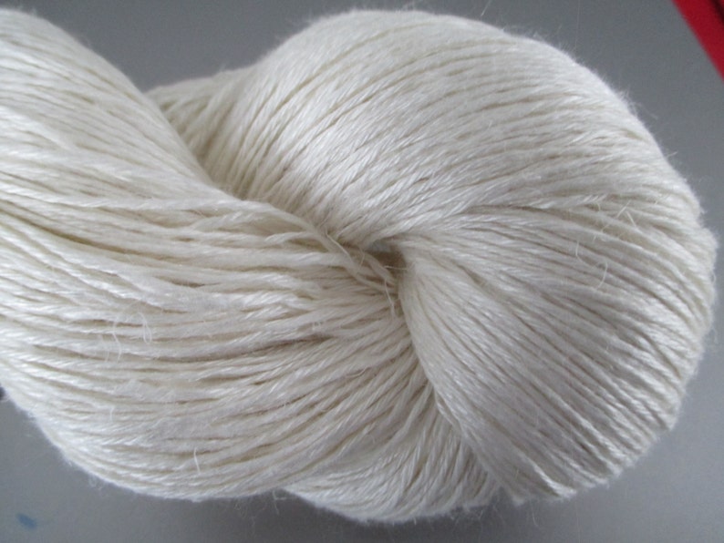 Bombyx Silk Linen YArn Ivory Undyed Yarn Blank FINGERING Silk Linen Undyed Yarn 2 Ply Undyed Fingering Yarn