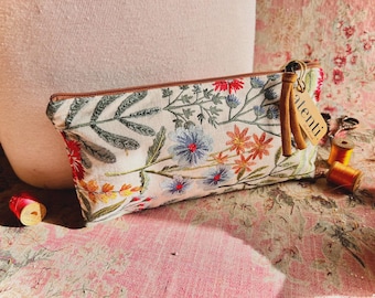 Atenti Wildflower Tall Tool Pouch, Embroidered Knitting & Crochet Needle Notions Case