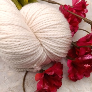 WORSTED 2 lagig Elfenbein Merino Wolle Maulbeerseide Ungefärbtes Garn, Bombyx Merino Seide Gewicht Garn Rohling Basis
