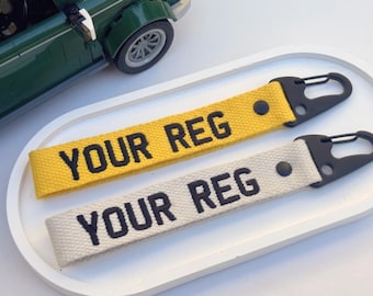 Llavero personalizado con matrícula del Reino Unido / Llavero de registro bordado a medida / Amante de los coches