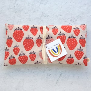 Weighted Eye Pillow with Flax Seeds and Lavender Giant Strawberries Natural Canvas Cold & Heat Therapy Pack