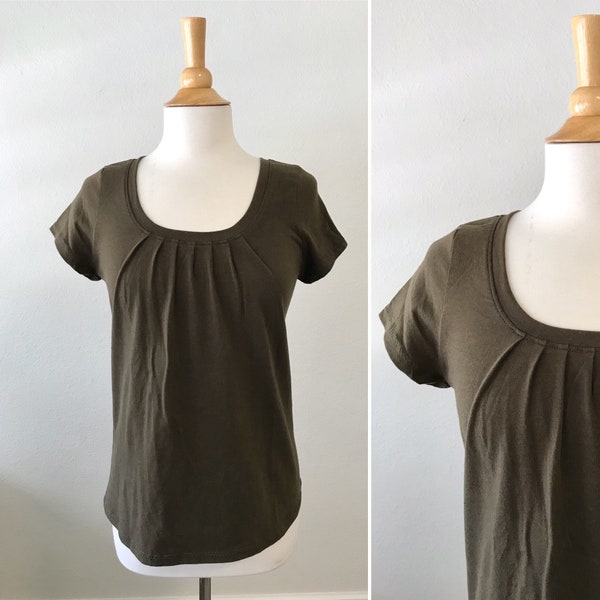 Women's Short Sleeve shirt pleated scoop neck loose fit Tshirt stretch cotton jersey blouse basic cotton tee womans top Made to Order