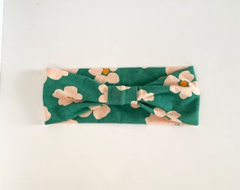 Green Flower Print Headband, turban headband, cotton hairband, boho floral headband, knotted headband women's hair accessory, gift for her