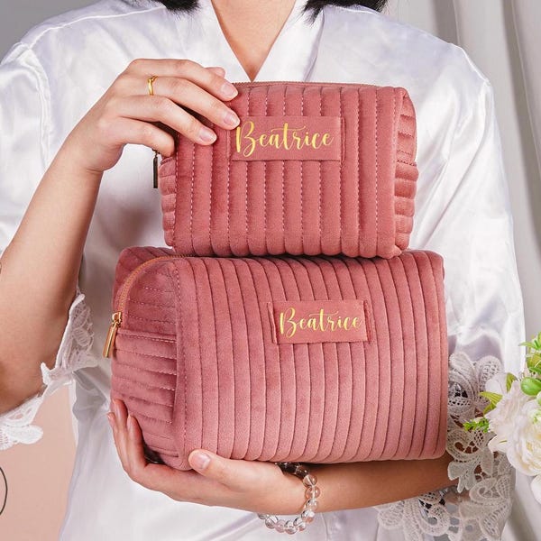 Personalized Bridesmaid Cosmetic Bag,Custom Name Makeup Bag,Velvet Cosmetic Bag,Bride Toiletry Bag,Wedding Gift,Travel Toiletry Bag for Her