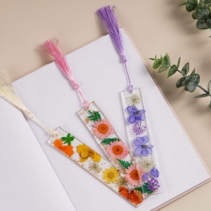 Wildflower Resin Bookmark,Pressed Dried Flower Bookmark,Bookmark for Women,Mother&#39;s Day Gift,Bookmark for Women,Gift for Book Lover