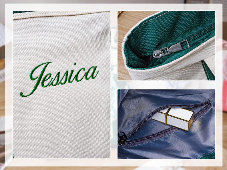 以下が含まれることがあります： 緑色の内装とジッパーが付いた白いキャンバスのトートバッグ。「Jessica」という名前が前面に緑色の筆記体で刺繍されています。バッグには内側にジッパー付きポケットがあり、ポケットの中に小さなアイテムが見えます。