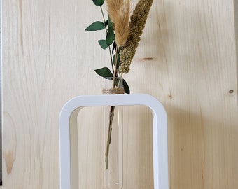 Vase mit Reagenzglas