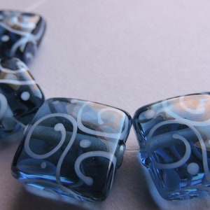 Lampwork Glas blau Perlen Handarbeit Stahl Blau Puffy Kissen Ericabeads (4)
