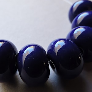 Handgefertigte Glasperlen Blaue Lampwork Perlen Ericabeads Kobalt Spacers (6)