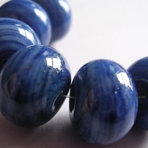 Handgefertigte Glas blau Lampwork Perlen Ericabeads Denim Sparkle (6)