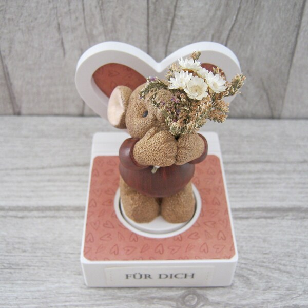 Ceramic mouse in stand with heart as a gift or cute decoration