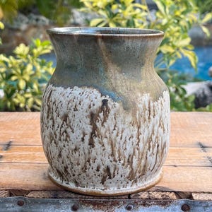 Handcrafted Wheel Thrown Pottery Vase, Flower Vase, Decorative Pot, Beautiful Ceramic Vase