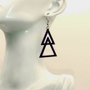 Pendientes de declaración de triángulo geométrico elegante / Joyería colgante moderna para todos los días / Regalo para ella