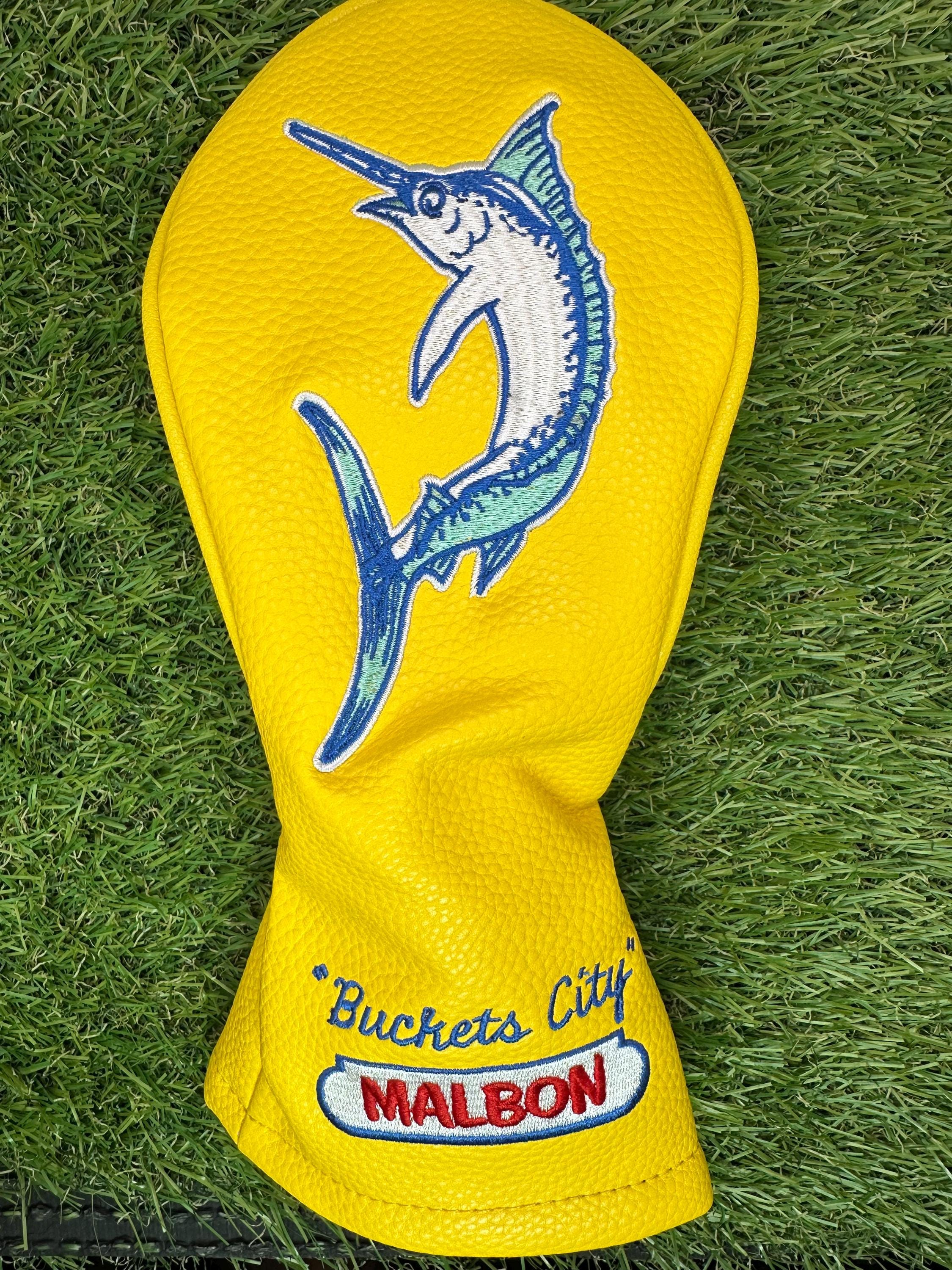 Malbon Golfschläger-Kopfbedeckungen – „Buckets City“ Premium-Leder mit gesticktem Marlin-Angel-Design – Geschenke für Papa – Geschenke für Golfer