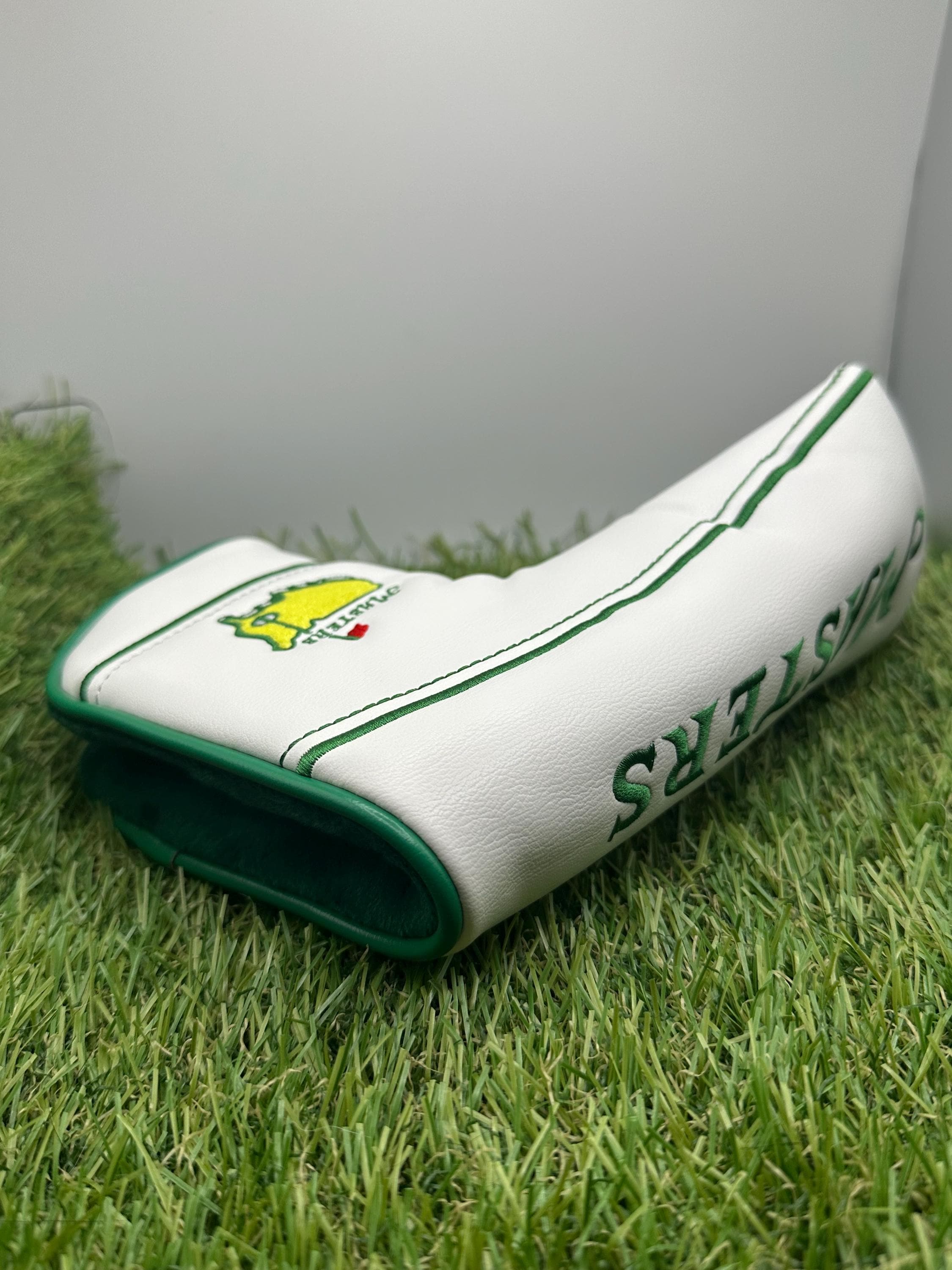Neue Augusta MASTERS Blade Putter-Kopfbedeckung mit Klettverschluss und Fleece-Innenseite | KOSTENLOSER Versand | Geschenke für Männer | Geschenke für Golfer |