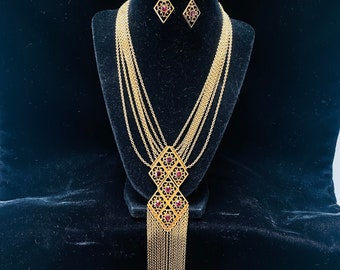 Vintage QVC Joan Rivers Classics Collection Set: Auffällige Goldette-ähnliche ägyptische Revival-Halskette mit passenden durchbohrten Tropfenohrringen