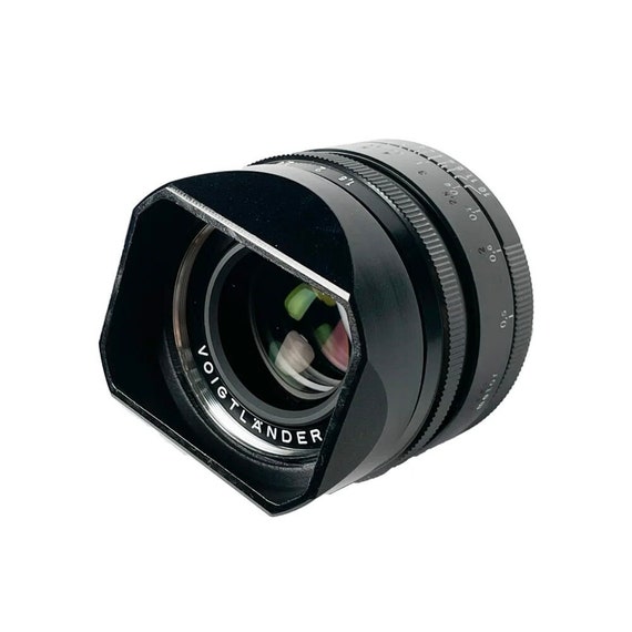 Square Lens Hood for Voigtlander 35mm F1.5 Aspherical With Square Lens Hood for Voigtlander 35mm F1.5 Aspherical With