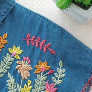 New Hand Embroidered Flower Sleeveless Denim Shirt image 2