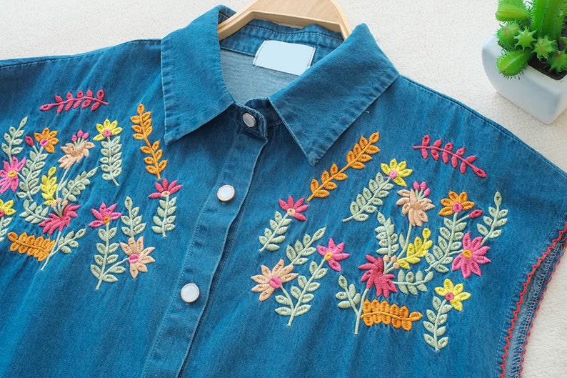 New Hand Embroidered Flower Sleeveless Denim Shirt image 6