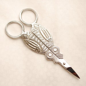 Owl Scissors image 1