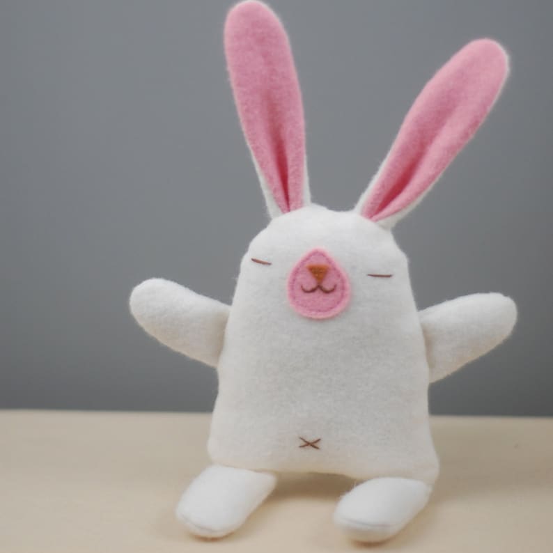 Sweet Peas PDF Sewing Pattern for Simple Felt Toys to Sew Bunny, Bear, and Kitty image 5