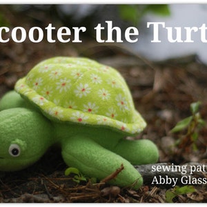 Scooter the Turtle  - PDF Sewing Pattern, Easy to Sew With Step-By-Step Photos and Instructions