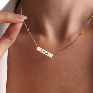 Collar con nombre de barra y colgante con inicial, gargantilla con nombre personalizada para mujer, regalo para Navidad 2025, regalo perfecto, regalo para ella