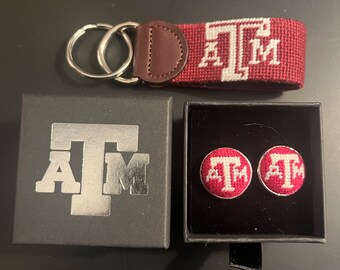 Texas A&M University Needlepoint-cadeauset - sleutelhanger en manchetknopen