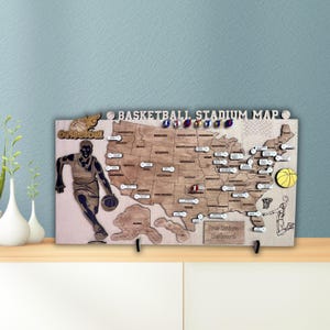 Stadion Karte Basketball Stadion Holz Karte USA Tracker Reise Karte Basketball Fan Geschenk Einzigartiges Wohnung Dekor Sport Wand Kunst USA