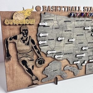 Carte du stade des États-Unis, carte de basket-ball en bois personnalisée, collection de cartes de basket-ball avec suivi de voyage 3D, carte de basket-ball unique pour la maison des fans de la NBA, cadeau pour les fans de la NBA