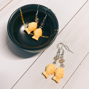 Street Market Snacks! Taiyaki Bungeo-ppang / Gyoza Potsticker Dumpling / Asian Yummy Treat Earrings - charm dangle earrings