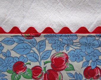 Cotton Tea Towel with Vintage Red Apple Fabric and Rick Rack, 25" x 17.5"