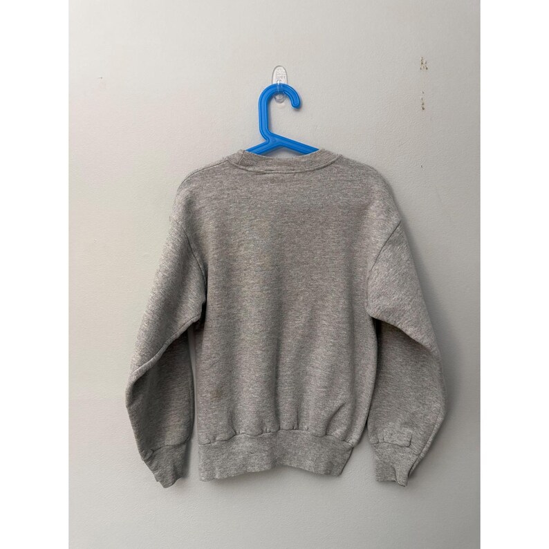 Vintage Disney World Kids Crewneck Sweatshirt Youth M 6 Magic Kingdom Mickey image 3