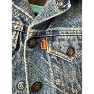 Chaqueta vaquera vintage Little Levis con etiqueta naranja y forro a cuadros de búfalo, talla 6. LEER imagen 3