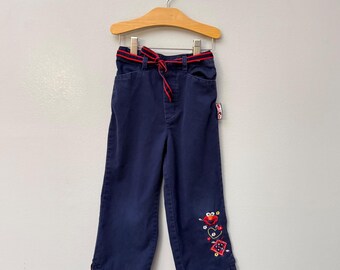 Pantalones azul marino vintage de Elmo de Barrio Sésamo, talla 4T para niños pequeños, con estampado de flores y corazones, año 2002.