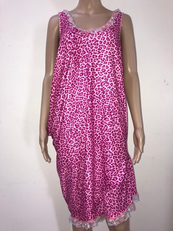 pink leopard clothing