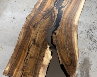 Mesa de comedor de madera de nogal - pieza única - mesa de resina epoxi hecha de madera de nogal - mesa de madera exclusiva - mesa de comedor oscura - mesa de madera de diseño