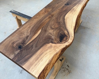 Nussbaumbrett Massiv / Längen bis 200cm / Massivholzplatte / Regalbrett / Massive Holzplatte - Waschtischkonsole Nussbaum geölt - Holz