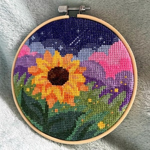 Sunflower - Flowers & Plants Collection - Finished Cross Stitch